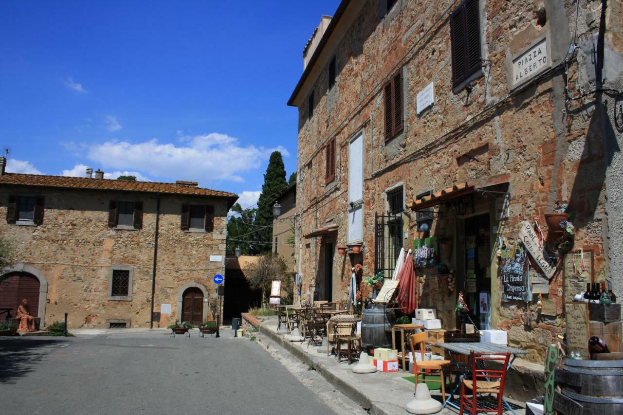 Отель Strada Giulia 16 Болгери Экстерьер фото